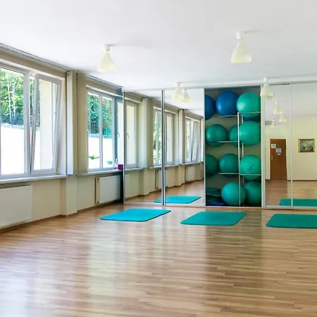 Korona Zywca - Madohora 度假村 Slemien