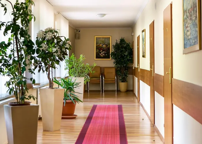 Korona Zywca - Madohora Rezort *